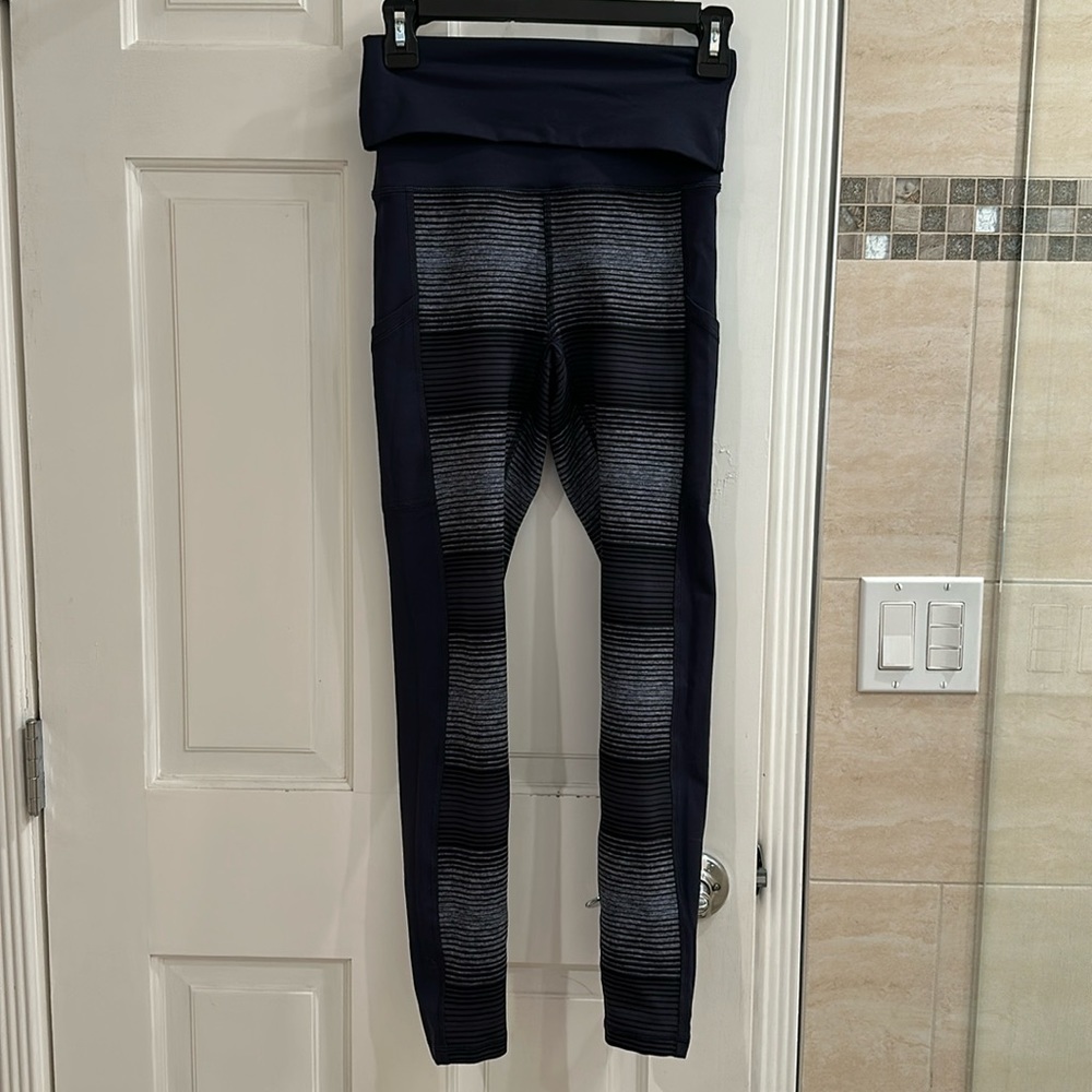 Navy stripped leggings. Fold over high rise.